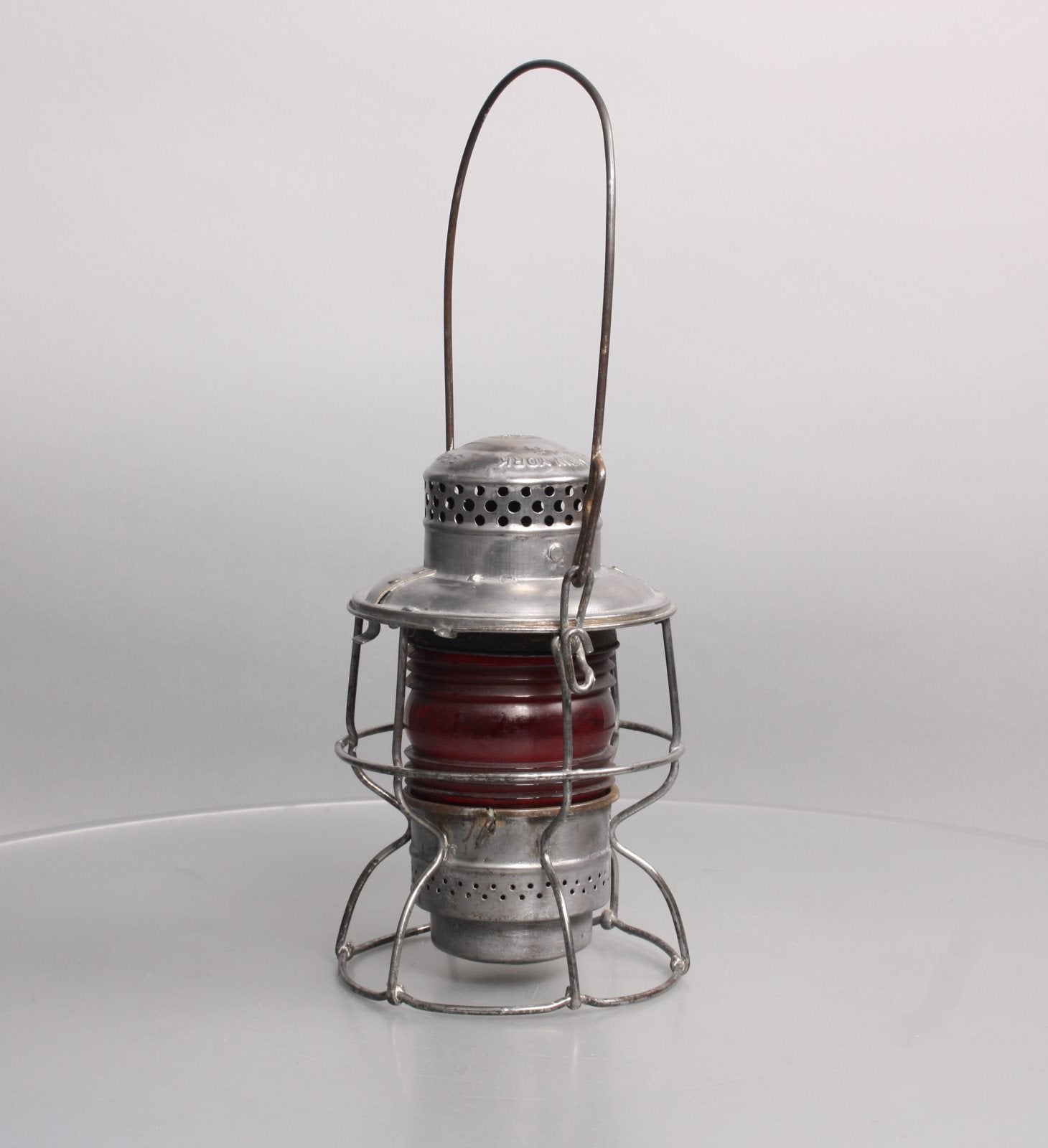 SIGNED HENRICH GILLET offers EDENKOBEN CARBIDE RAIL ROAD SIGNAL LANTERN RED 1959