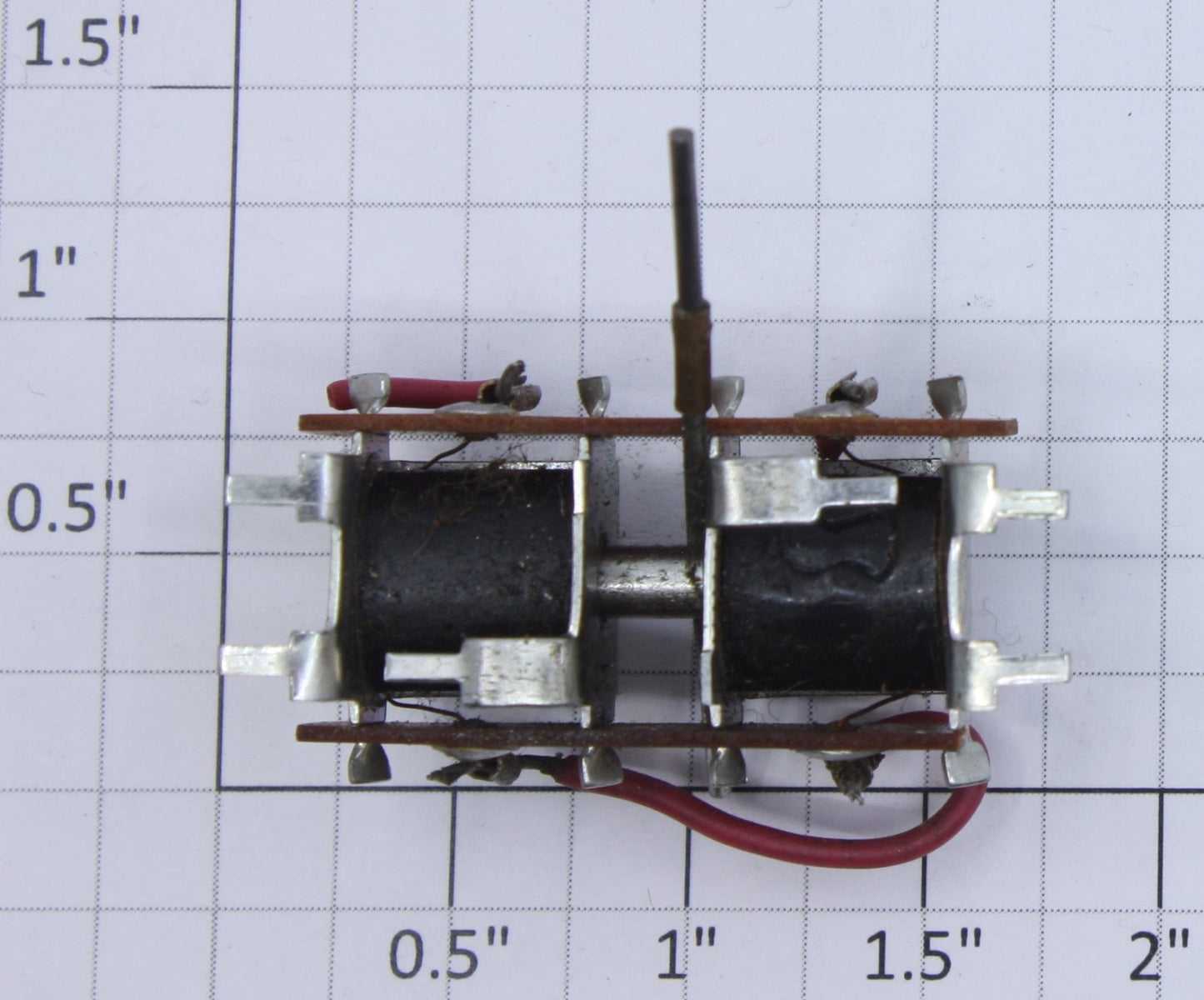 Peco PL-10E HO Turnout Motor Switch Machine with Extended Pin and Leads