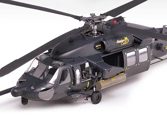 Academy 12115 1:35 Sikorsky AH-60L DAP Black Hawk Military Helicopter –  Trainz