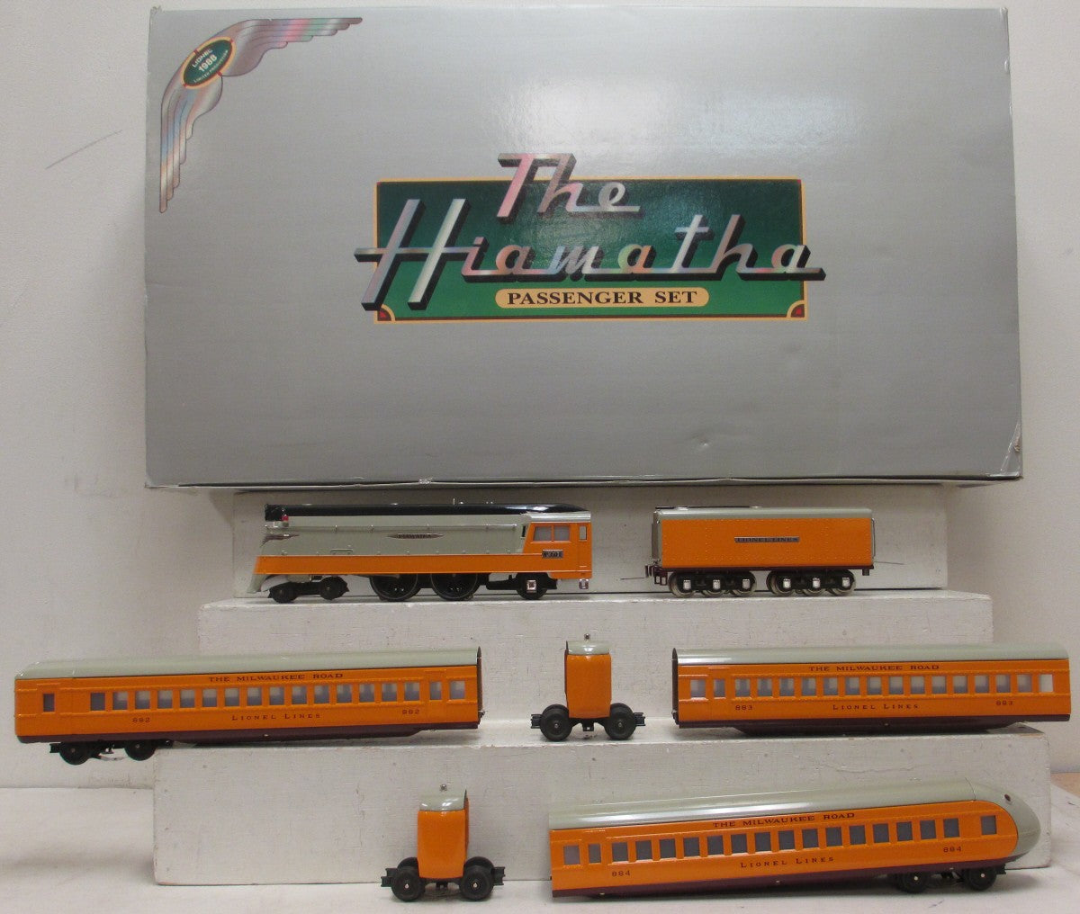 Lionel 6-51000 O Gauge Hiawatha Streamlined Steam Passenger Train Set NIB