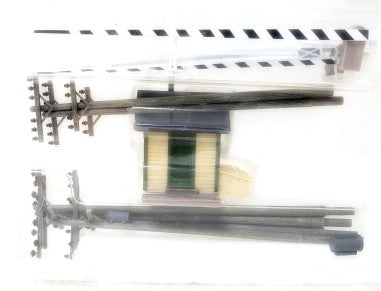 Walthers 933-2805 HO Crossing Shanty, Crossing Gate, & Power Poles Model Kit