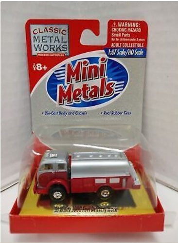 Classic Metal Works 30112 HO Mini Metals Red/Silver '53 3000 Fuel Delivery Truck