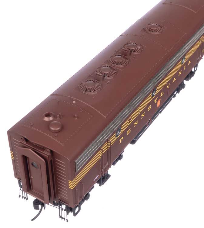 Walthers 920-42537 HO PRR EMD FP7 & F7B Diesel Loco - Sound & DCC #9834A, #9384B