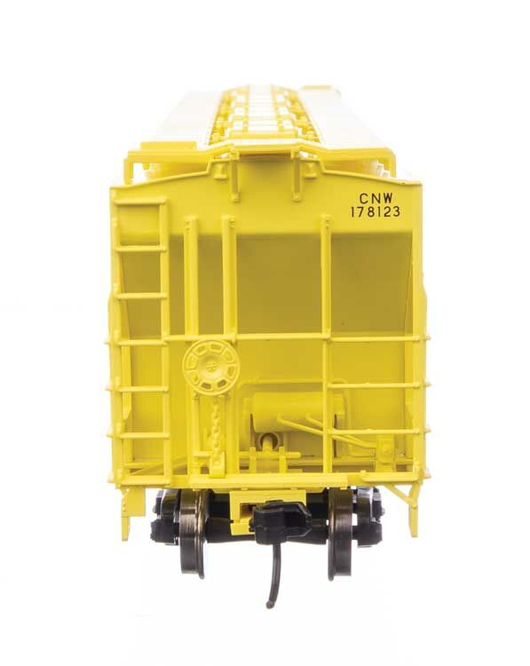 Walthers 910-49034 HO CNW 57' Trinity 4750 3-Bay Covered Hopper RTR #178123