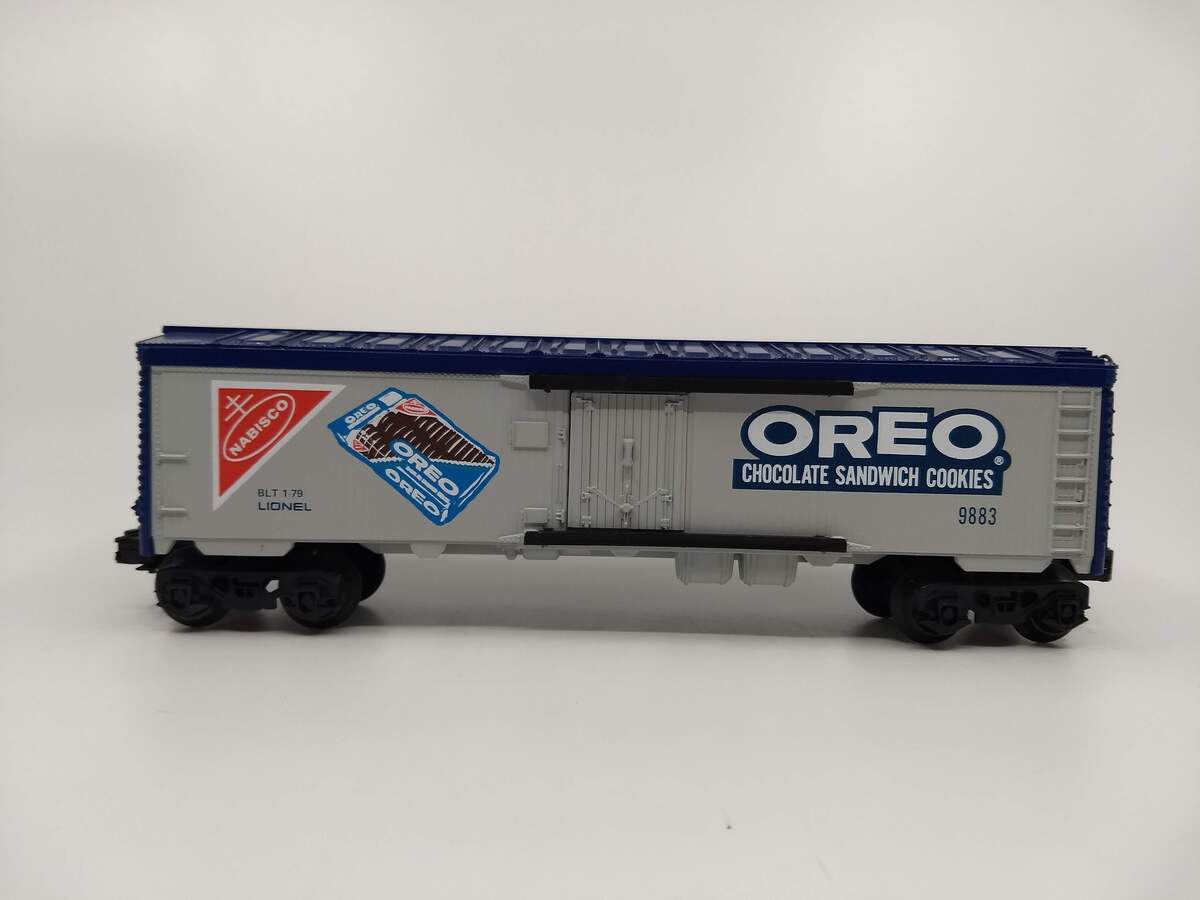 Lionel 6-9883 O Gauge Nabisco Oreo Billboard Reefer Car LN/Box