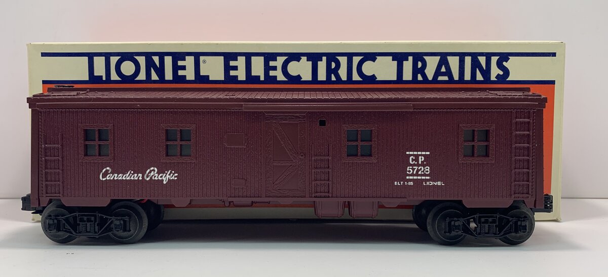 Lionel 6-5728 O Gauge Canadian Pacific Bunk Car