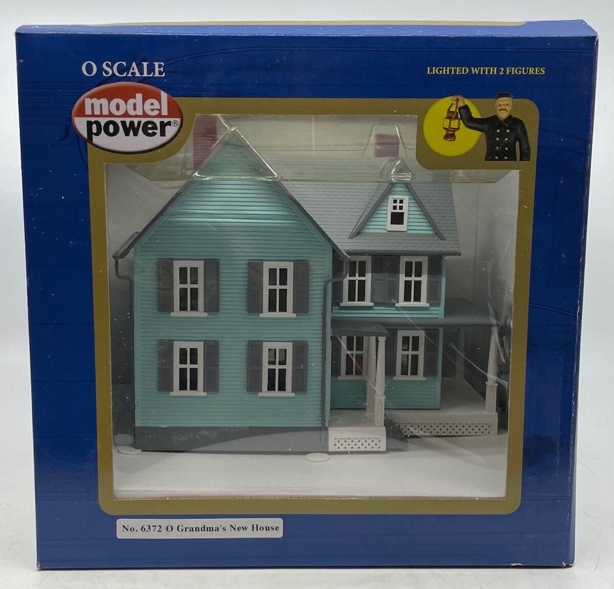 Model Power 6372 O Built-Up Lighted Grandma's New House Building with Figures