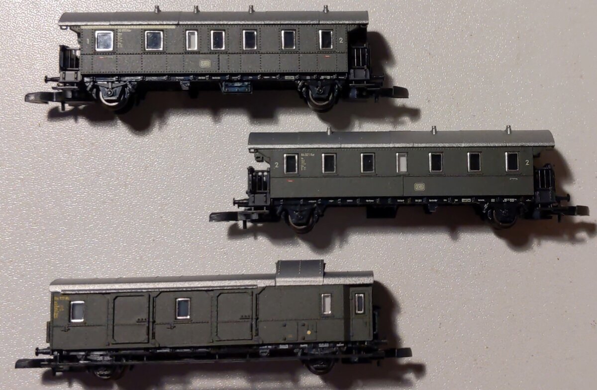 Marklin 87507 Z German Federal RR DB Höllentalbahn Passenger Set (Set of 5) LN