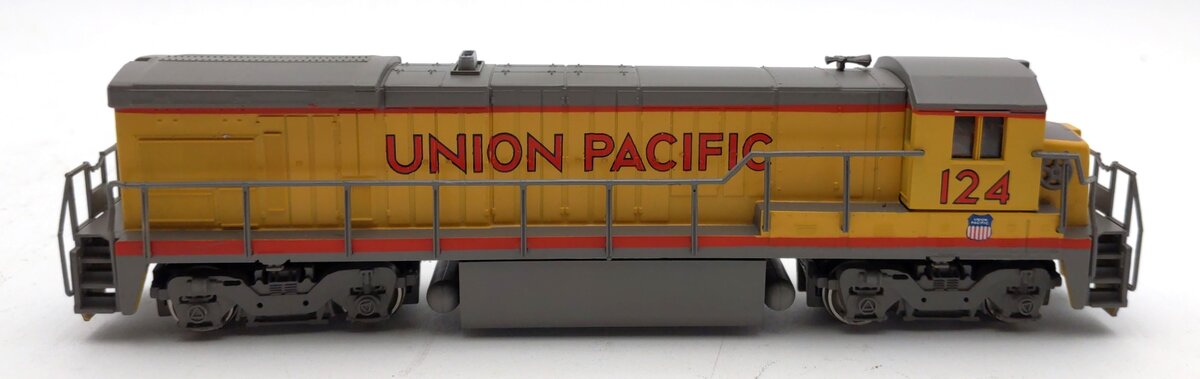 Bachmann 31102 HO Union Pacific B23-7 Diesel-Powered Locomotive #124 LN/Box