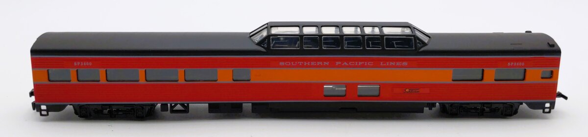 IHC 47397 HO Southern Pacific Sunbeam Corrugated Side Vista Dome Car #3600