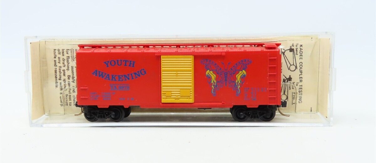 Kadee N Scale Youth Awakening 40' Single Door Boxcar #6979 LN/Box