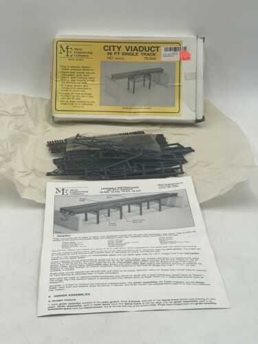 Micro Engineering 75-509 HO 90' Single Track City Viaduct Kit