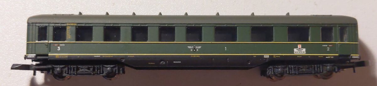 Marklin Z Scale Deutsche Reichsbahn 2nd/3rd Class Passenger Car LN