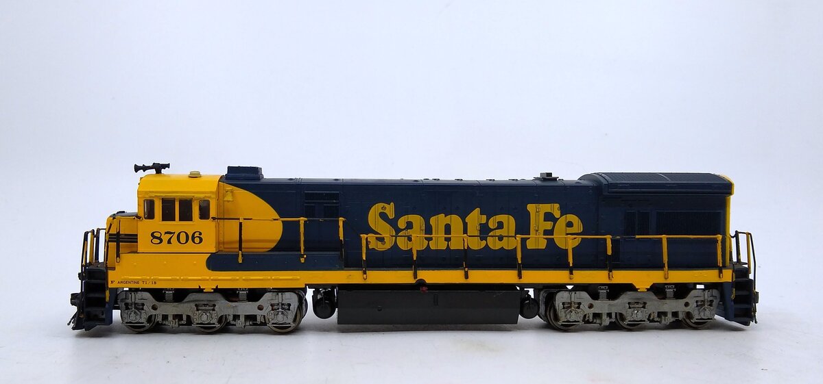 Atlas 8501 HO Santa Fe U36C Diesel Locomotive #8706