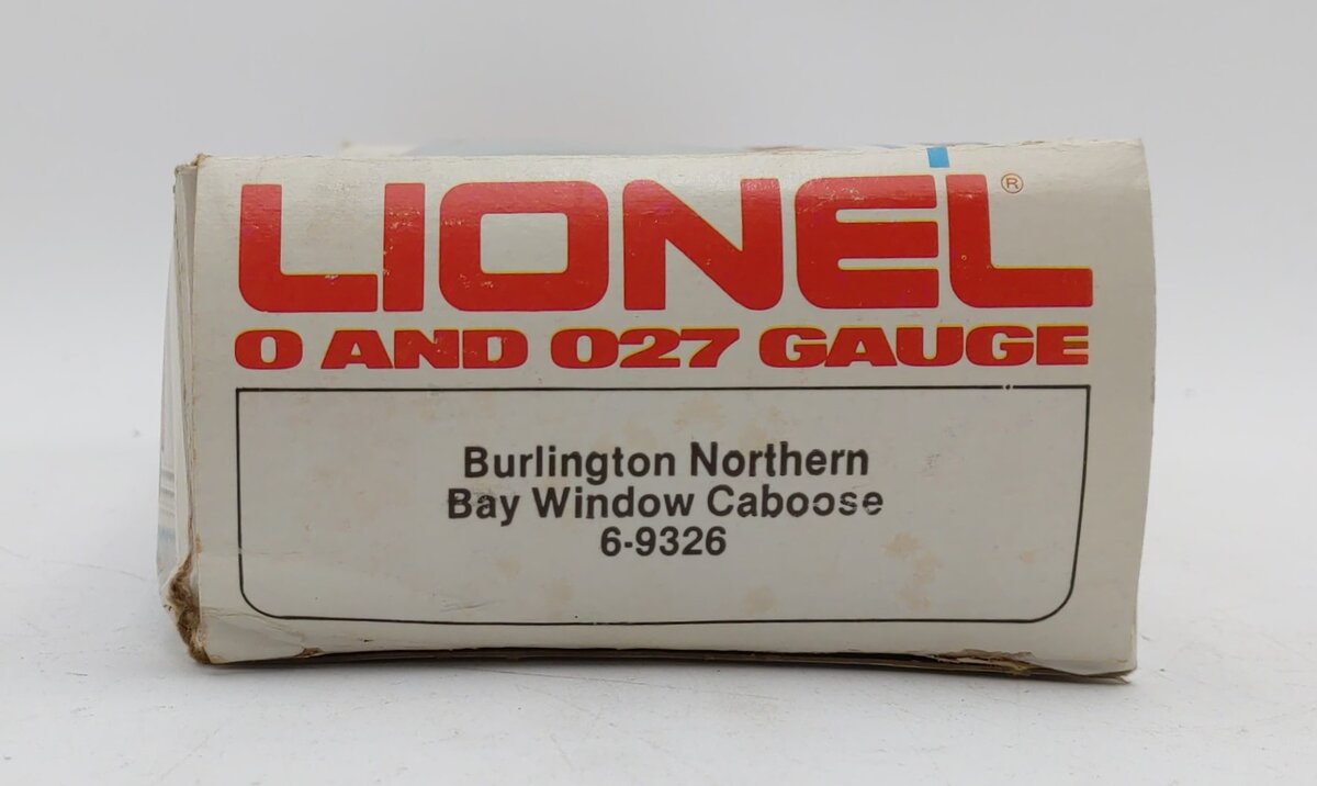 Lionel 6-9326 O Gauge Burlington Northern Bay Window Caboose EX/Box