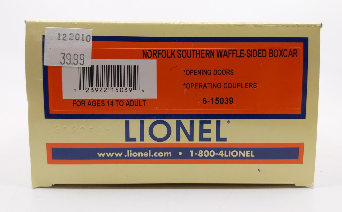 Lionel 6-15039 O Gauge Norfolk Southern Waffle-Sided Boxcar #15039