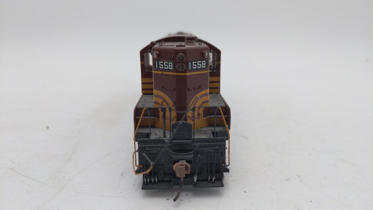 Athearn G62925 HO Boston and Maine GP7 with Hep, with DCC & Sound #1558 VG/Box