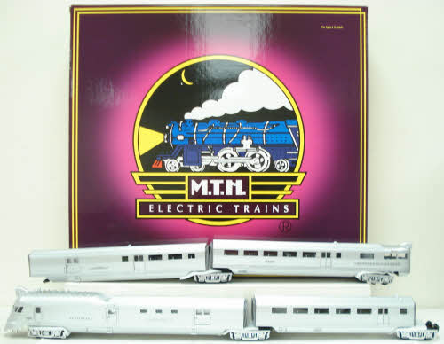 MTH 20-2250-1 O Gauge Burlington Pioneer Zephyr Diesel Passenger Set with PS 2.0 NIB