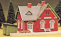 Heljan B130 HO Railway Station Building Kit