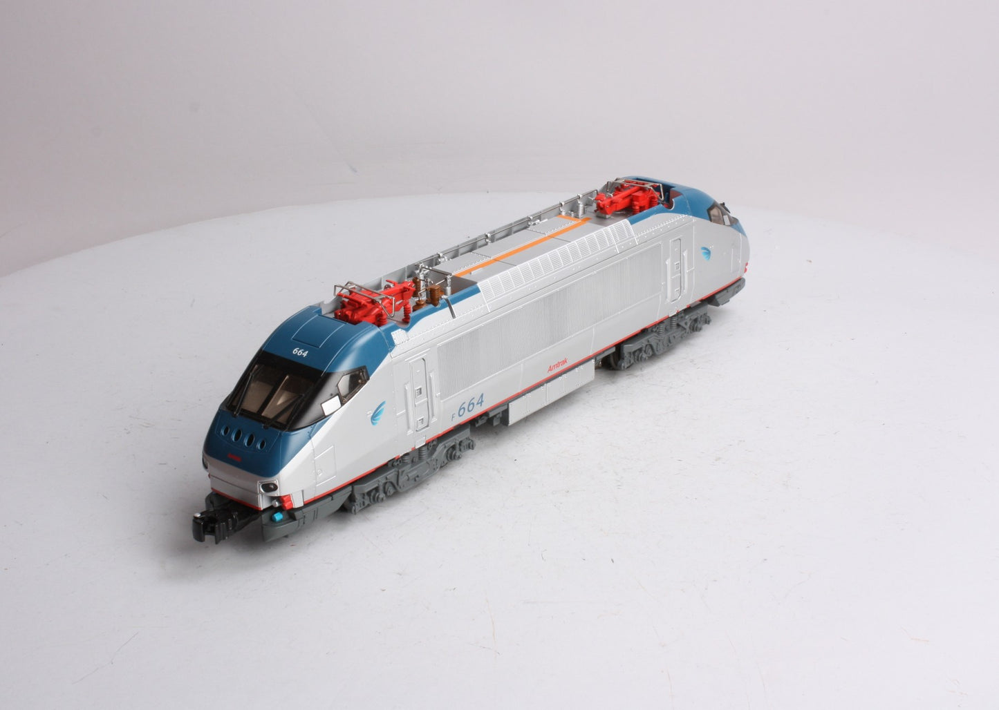 Lionel 6-38402 O Amtrak HHP-8 Powered Electric Locomotive w/RailSounds #664