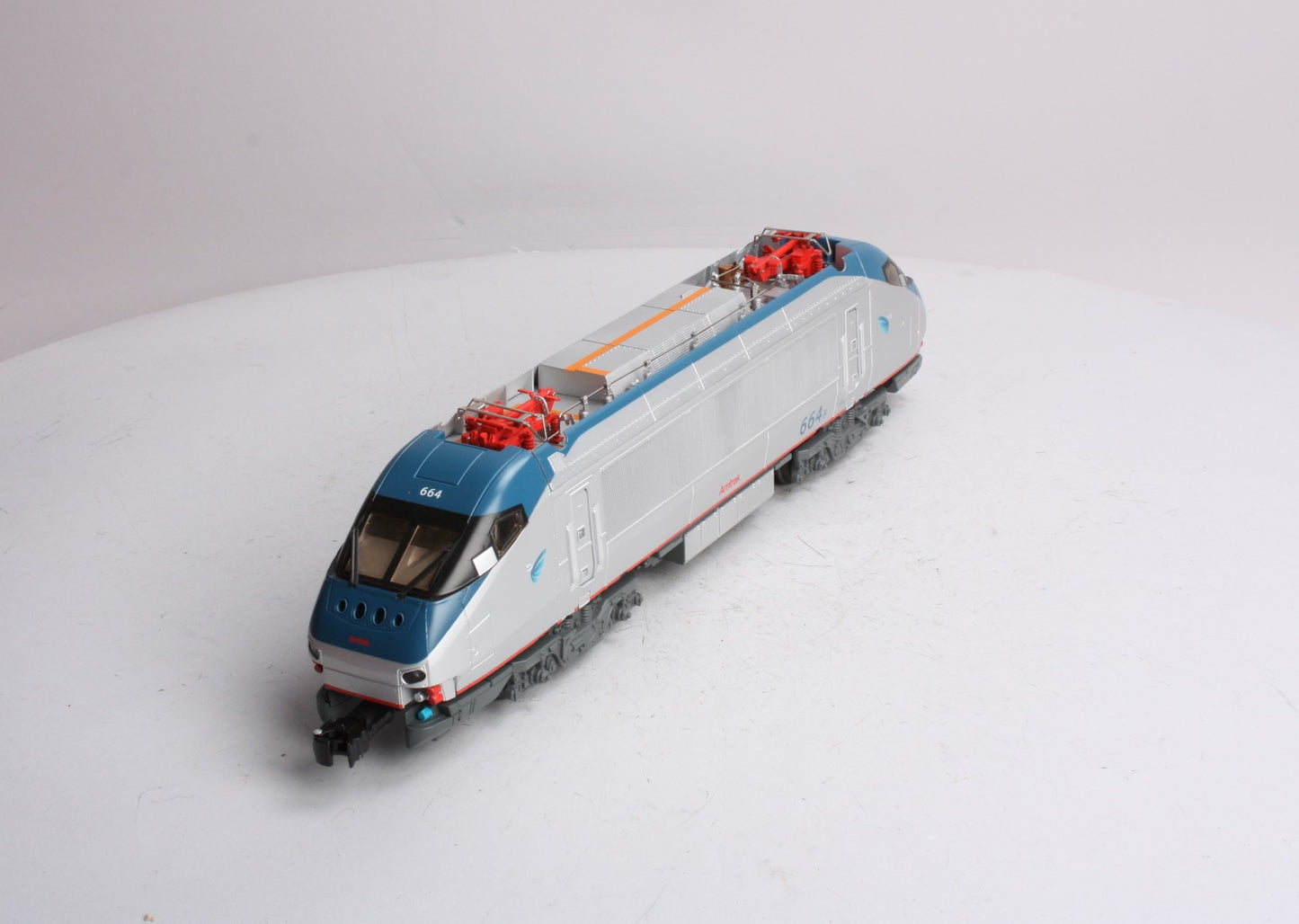 Lionel 6-38402 O Amtrak HHP-8 Powered Electric Locomotive w/RailSounds #664