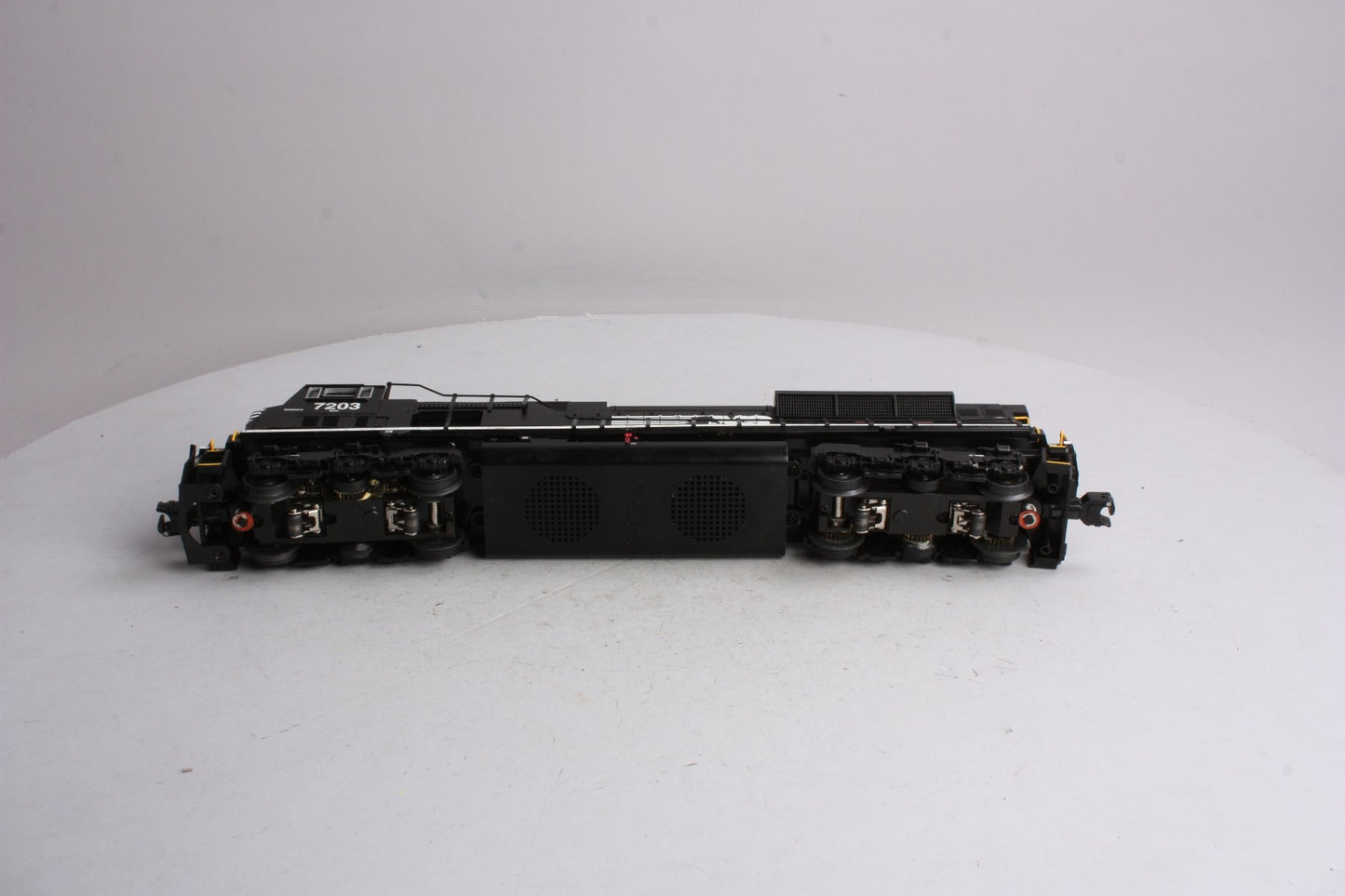 Lionel 6-38585 Norfolk Southern SD80MAC Diesel Locomotive #7203