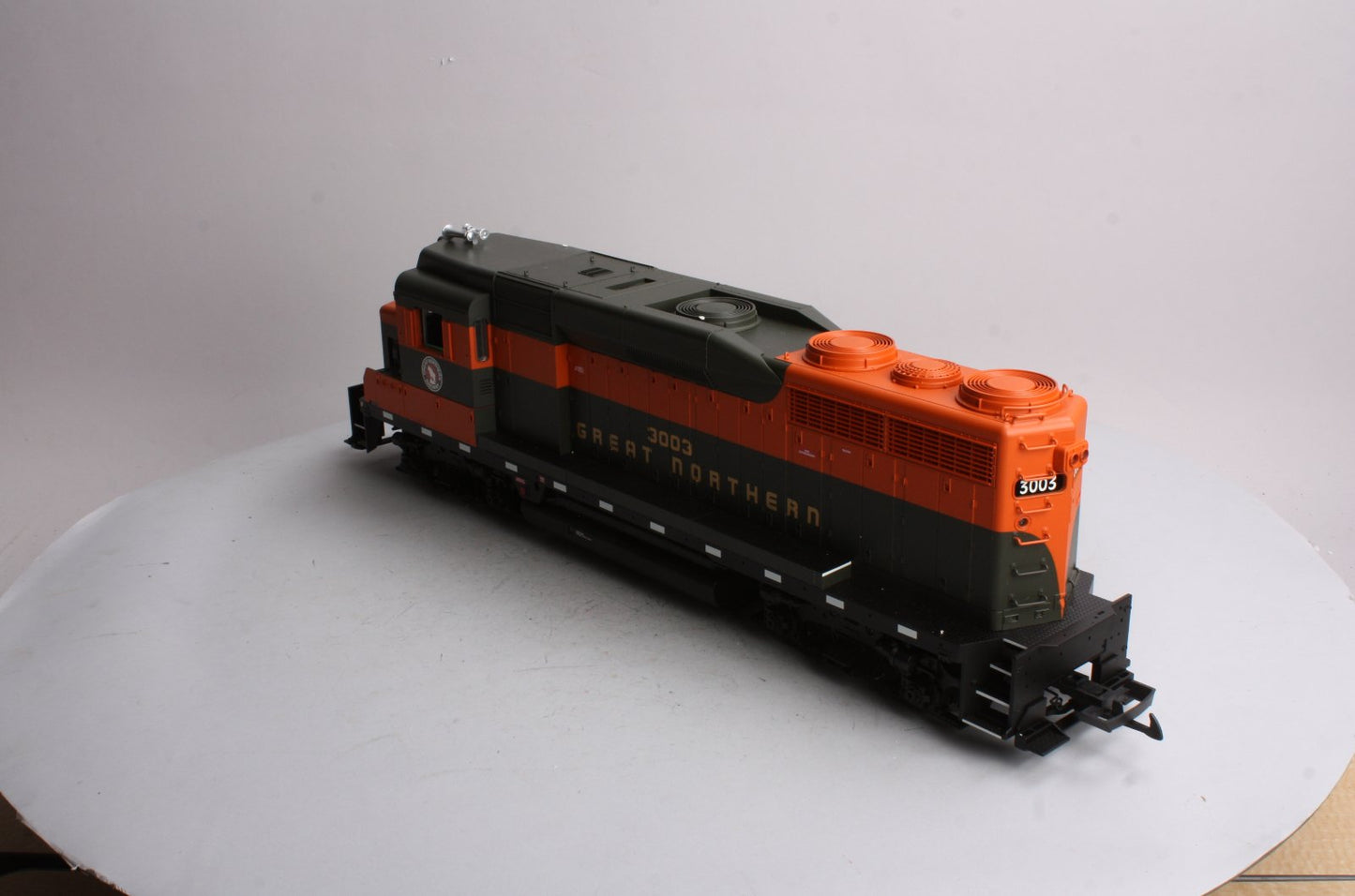 USA Trains 22463 G Great Northern GP30 Powered Diesel Locomotive #3003