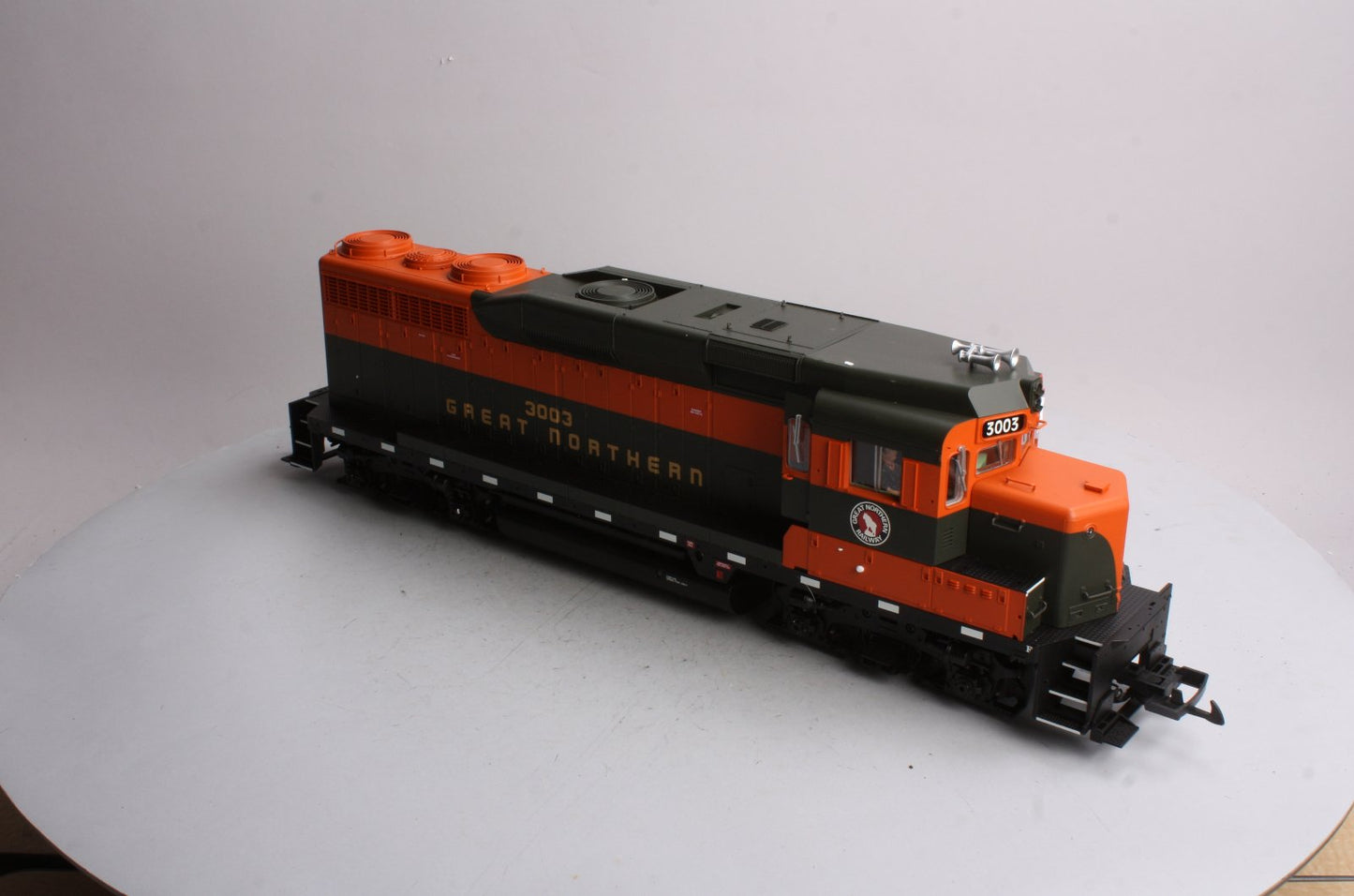 USA Trains 22463 G Great Northern GP30 Powered Diesel Locomotive #3003