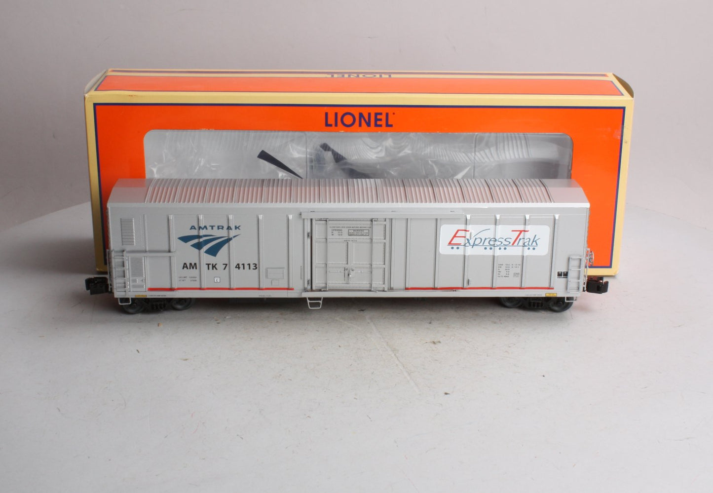 Lionel 6-27455 O Gauge Amtrak Express Track Refrigerator Car #74113