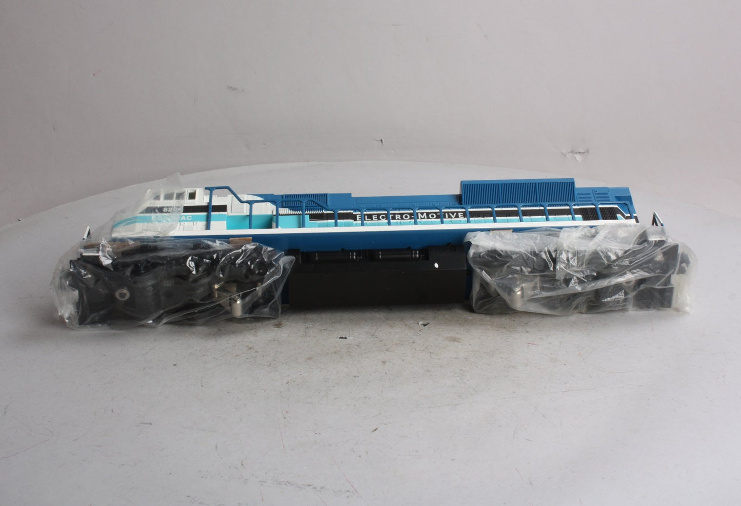 Williams 21803 O Electro-Motive Demonstator SD90 MAC Diesel Locomotive #8204