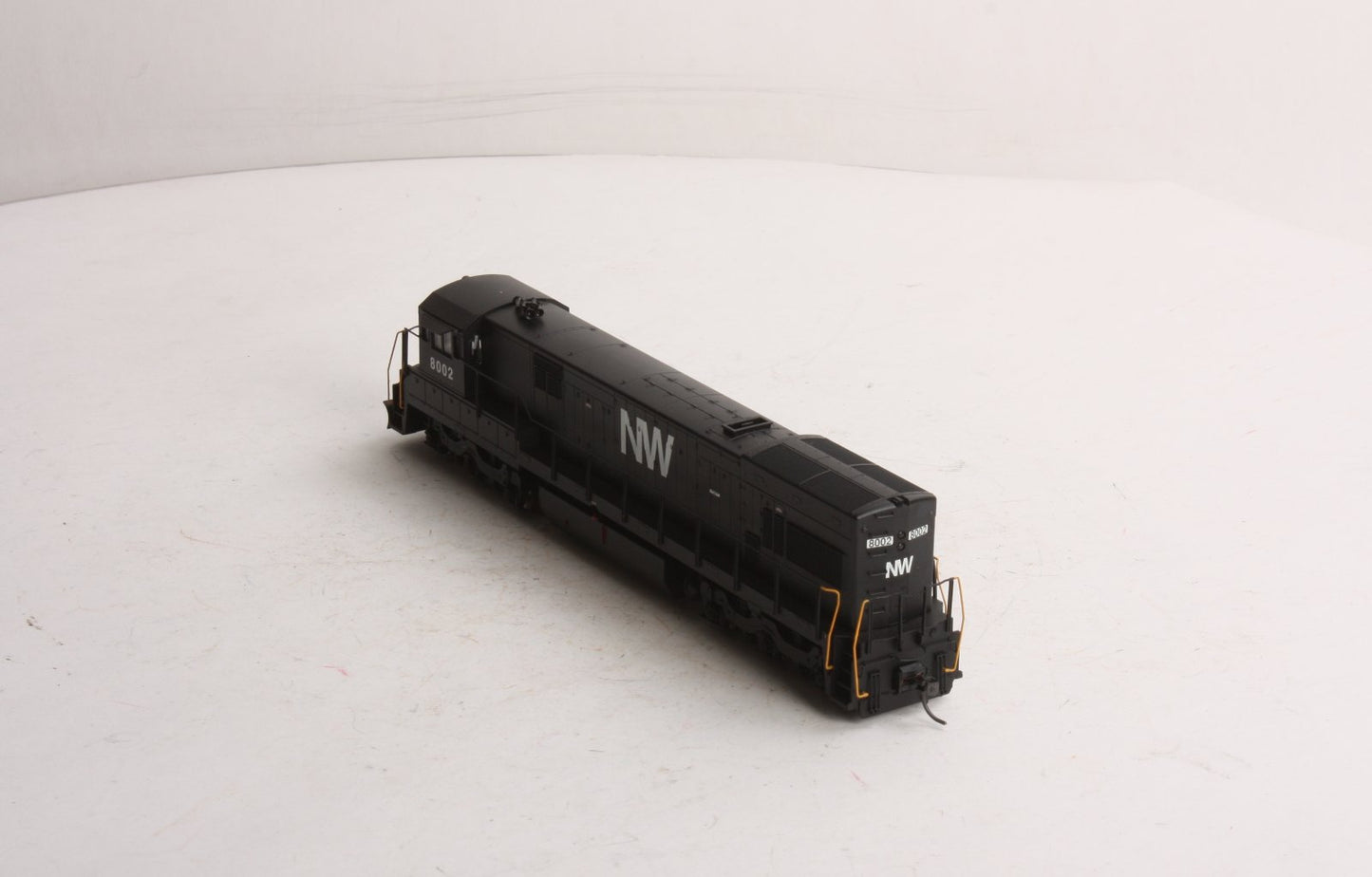 Atlas 7410 HO Norfolk & Western GE U30C Locomotive #8002 W/ Decoder