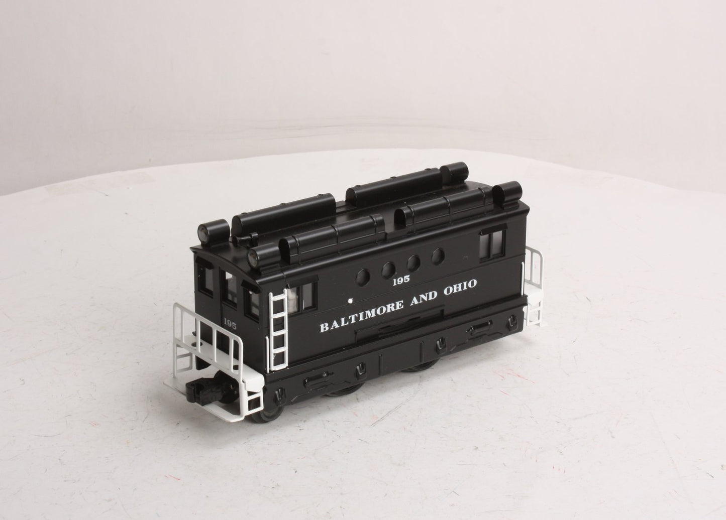 Lionel 6-22639 O Baltimore & Ohio Boxcab Diesel Engine with Horn #195