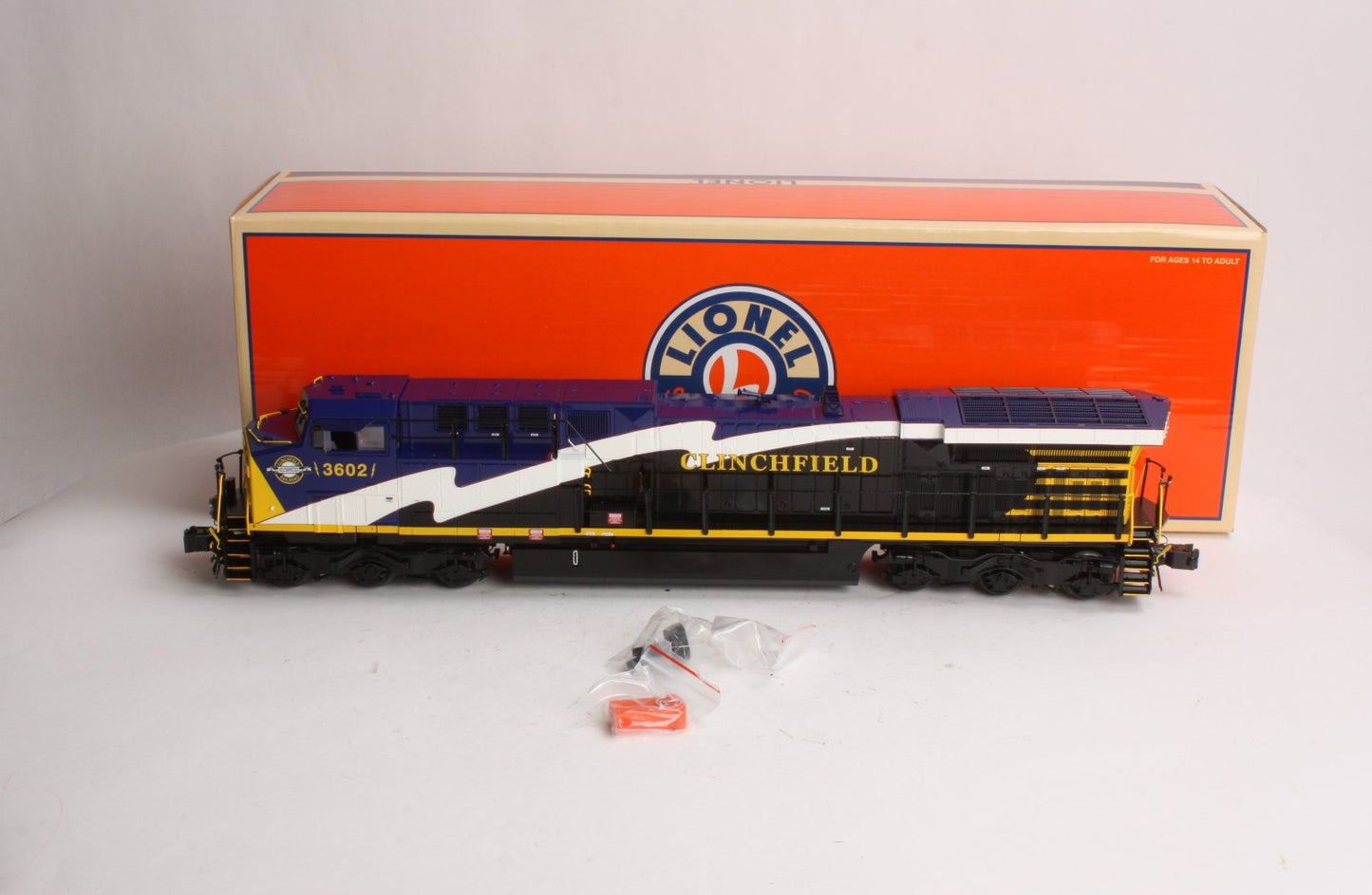 Lionel 6-38409 Clinchfield CSX-Heritage Legacy AC6000 Diesel Locomotive #3602