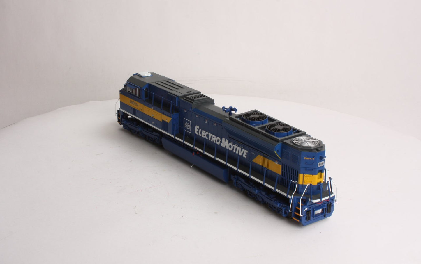 MTH 20-2830-2 EMD SD70M-2 Diesel Engine w/Proto-Sound 2.0 #EMDX74 (Scale Wheels)