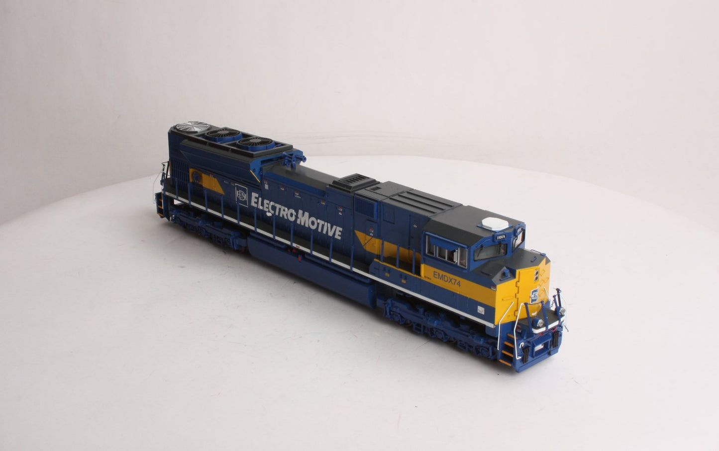 MTH 20-2830-2 EMD SD70M-2 Diesel Engine w/Proto-Sound 2.0 #EMDX74 (Scale Wheels)