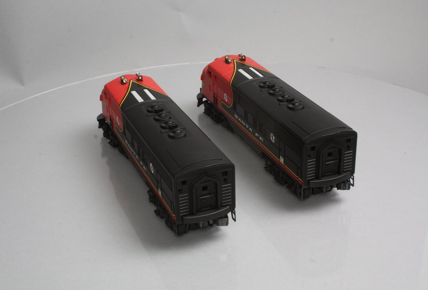 Williams 20196 Santa Fe Red/Black F-3 AA Diesel Locomotive Set