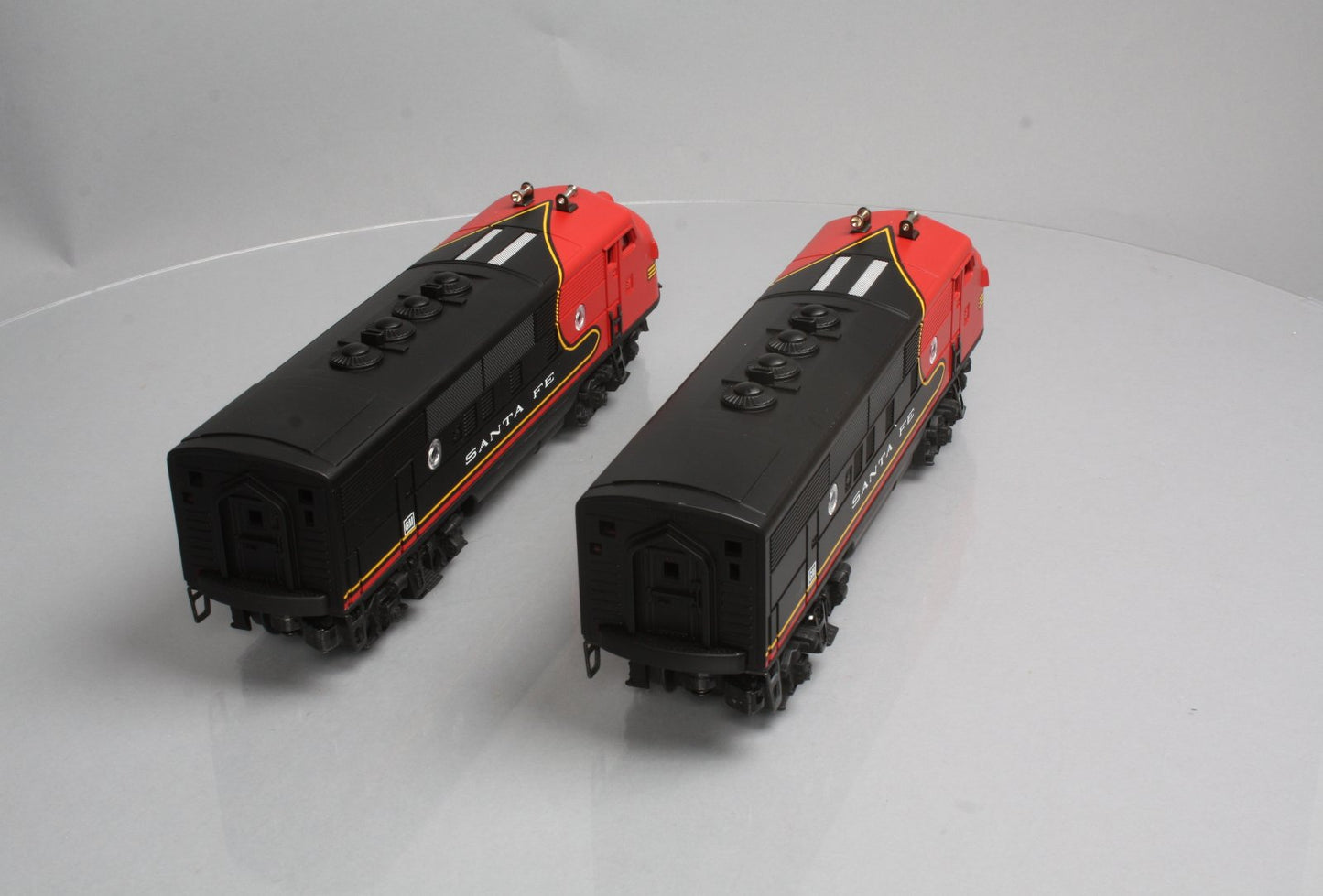 Williams 20196 Santa Fe Red/Black F-3 AA Diesel Locomotive Set