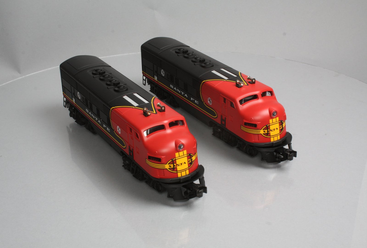 Williams 20196 Santa Fe Red/Black F-3 AA Diesel Locomotive Set