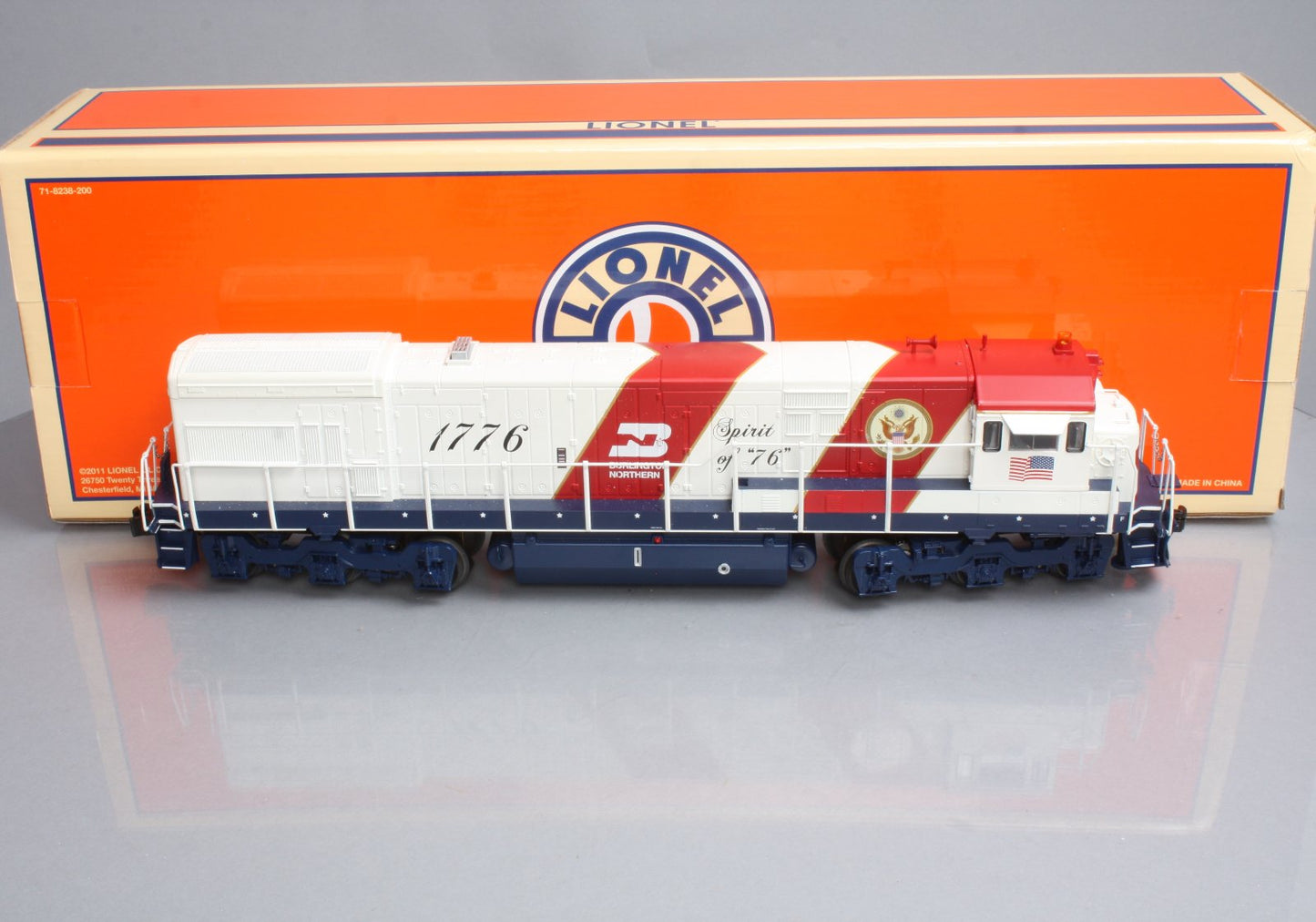 Lionel 6-38418 O Gauge BN Bicentennial U30C Diesel Locomotive #1777