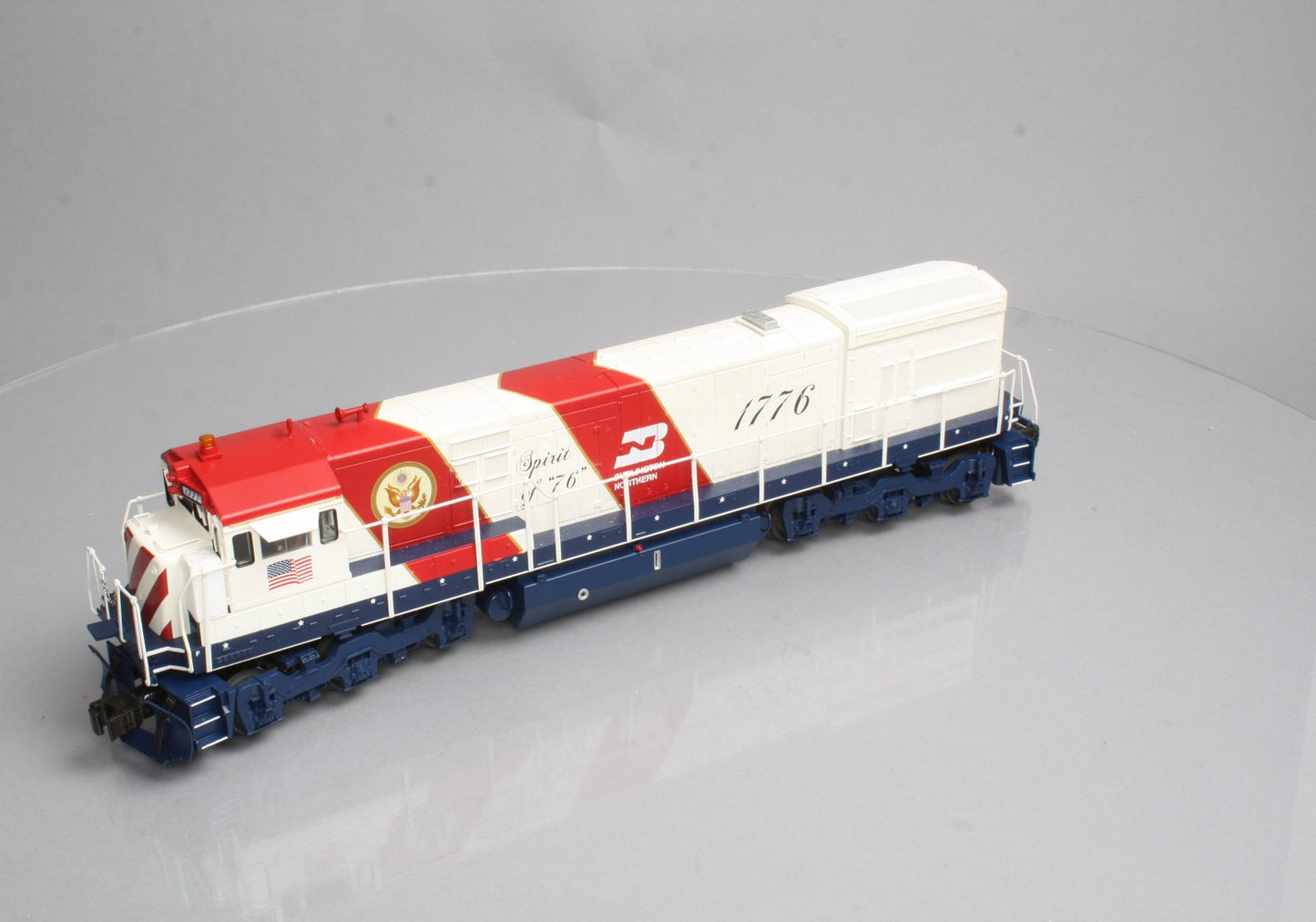 Lionel 6-38418 O Gauge BN Bicentennial U30C Diesel Locomotive #1777