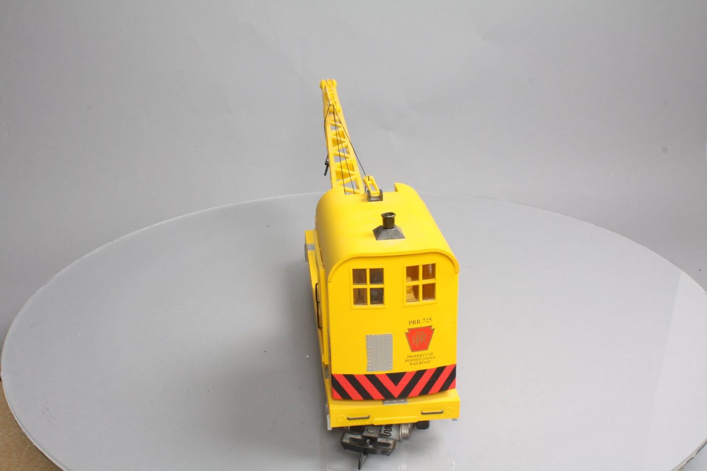 USA Trains 1861 G Scale Pennsylvania 25-Ton Crane Car