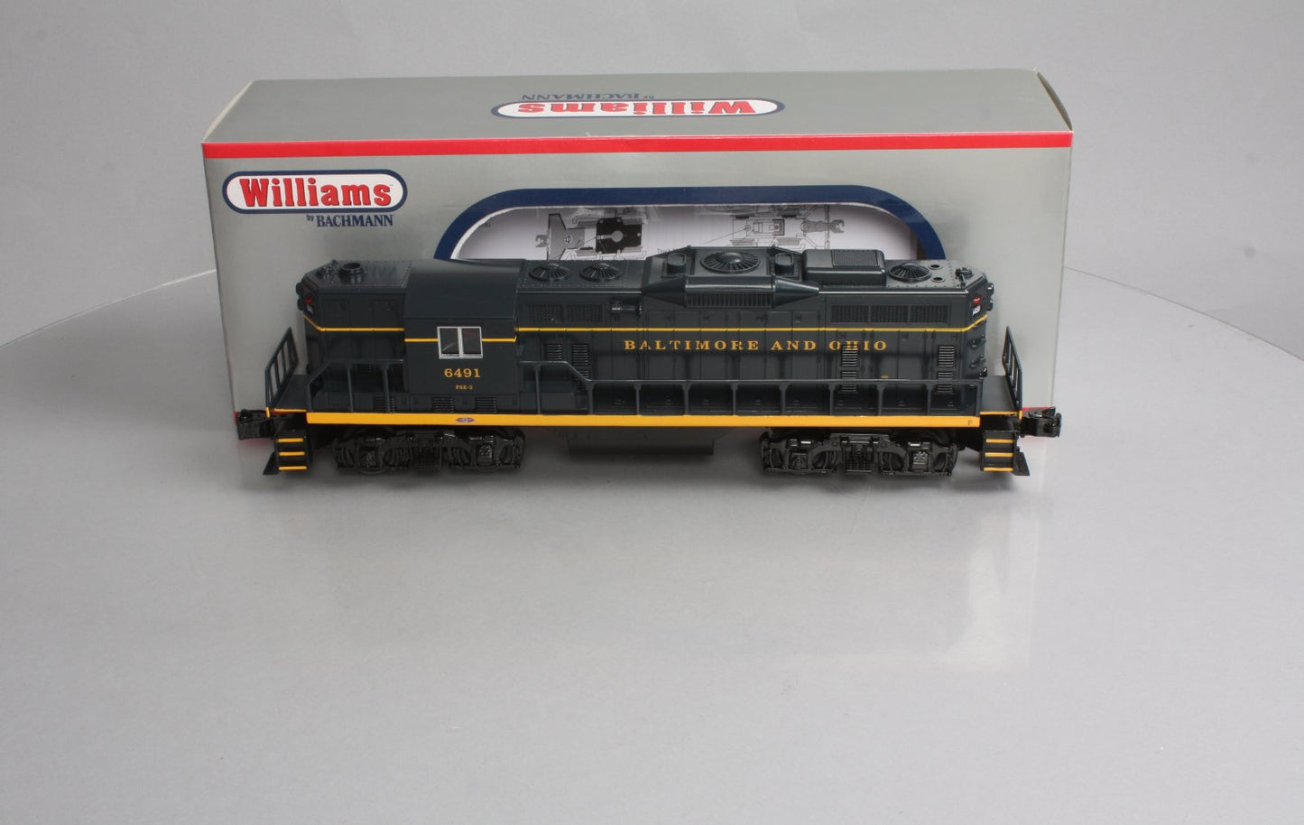 Williams 21552 Baltimore & Ohio Non-Powered GP-9 Diesel Locomotive