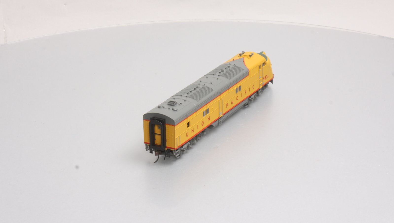 Broadway Limited 2331 HO Union Pacific EMD E6 Powered A-Unpowered B Se –  Trainz