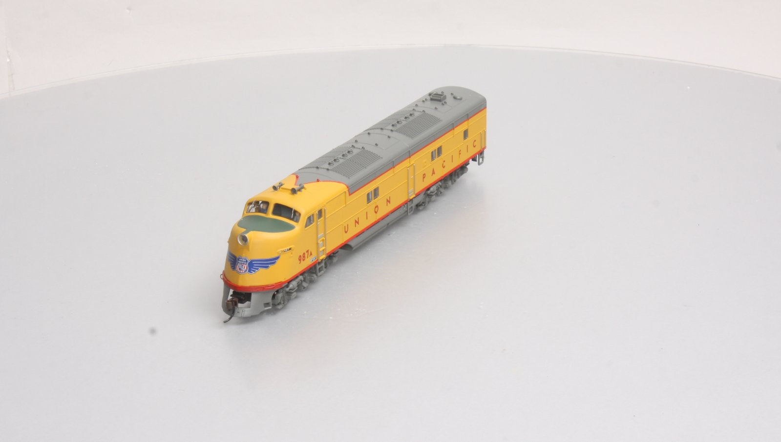 Broadway Limited 2331 HO Union Pacific EMD E6 Powered A-Unpowered B Se –  Trainz