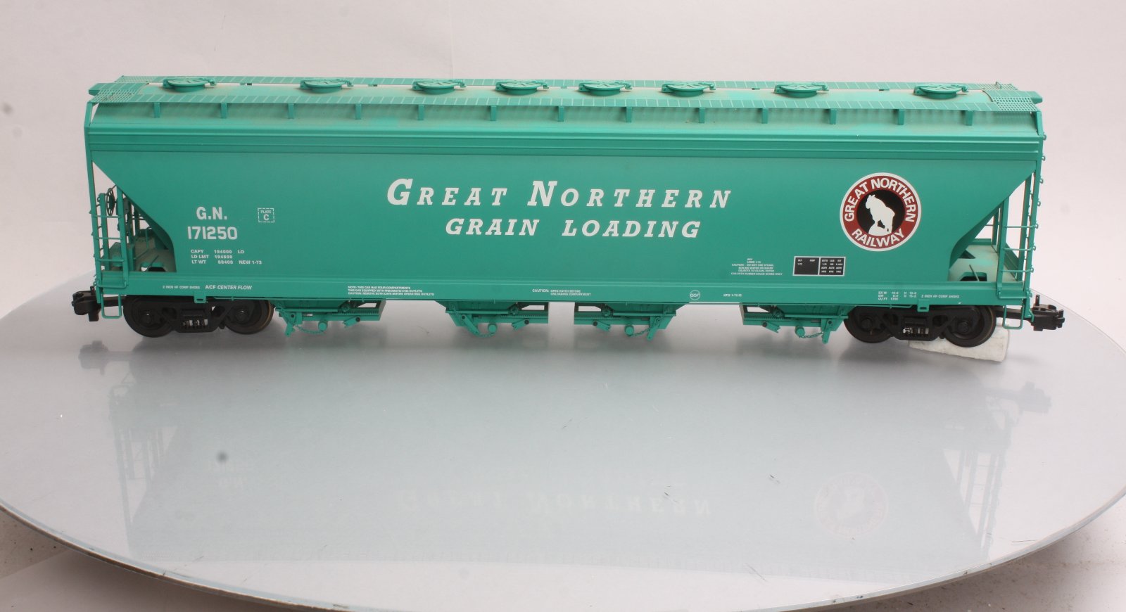 USA Trains R14108 Great Northern 4-Bay Center Flow Hopper #171252 - Metal  Wheels