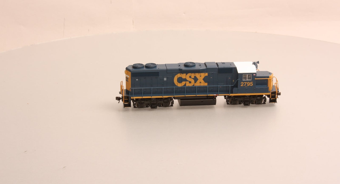 Atlas 10000025 CSX EMD GP38-2 Powered Diesel Locomotive #2795