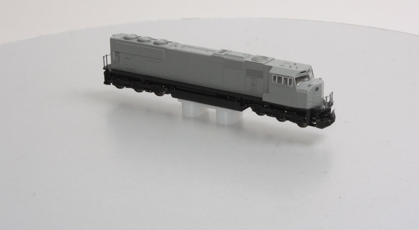 Kato 37-6400 Undecorated SD70MAC w/Cab Headlight