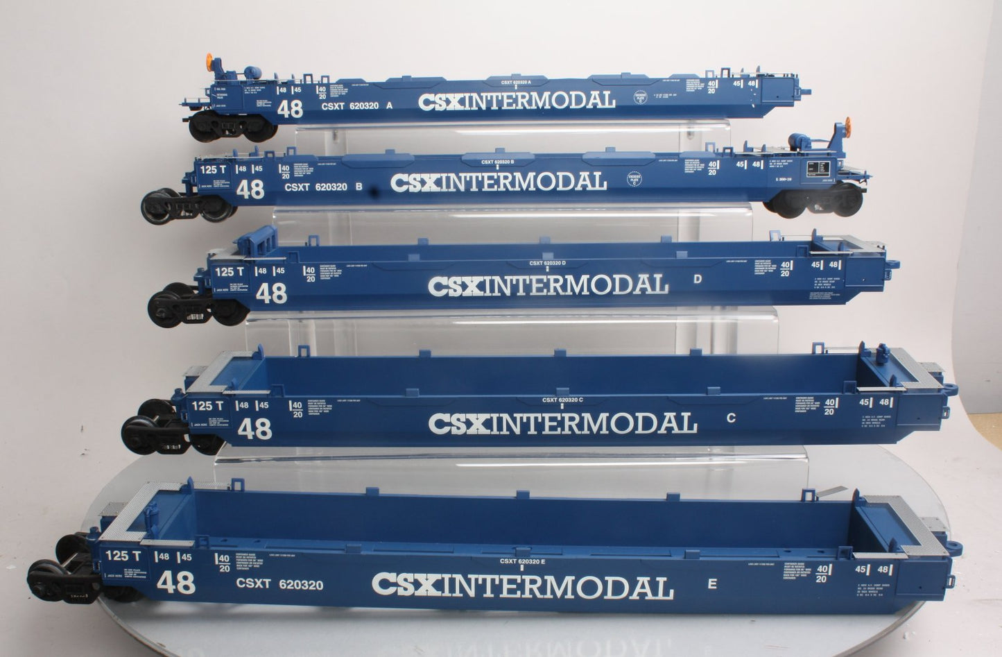 USA Trains R17157 G Scale CSX Transportation 5 Unit Intermodal Set