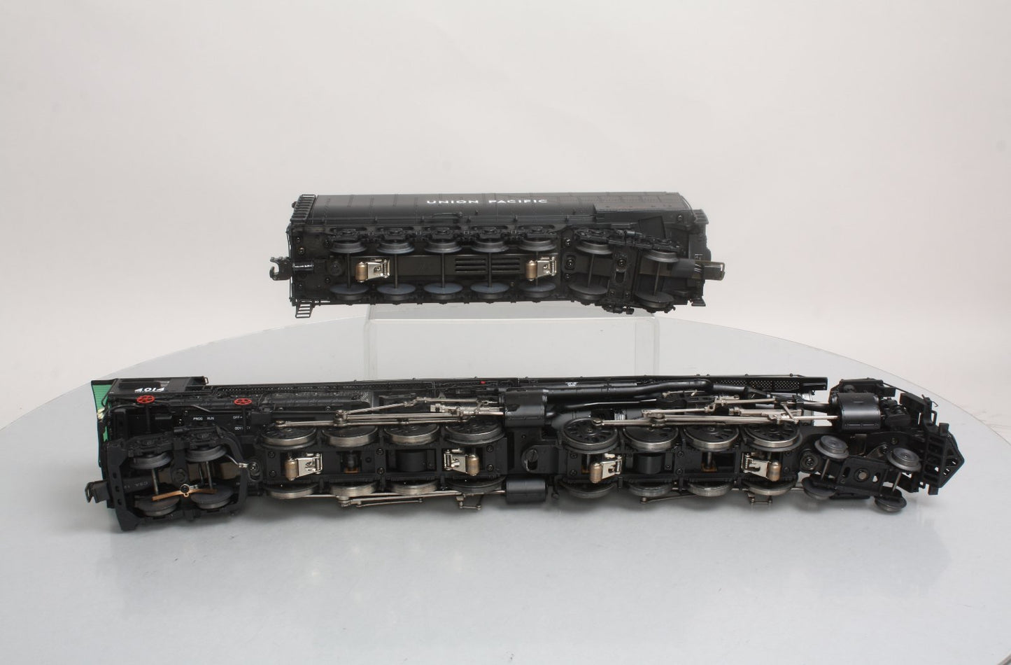 Lionel 6-11104 O Gauge UP 4-8-8-4 Big Boy Steam Locomotive & Tender #4014