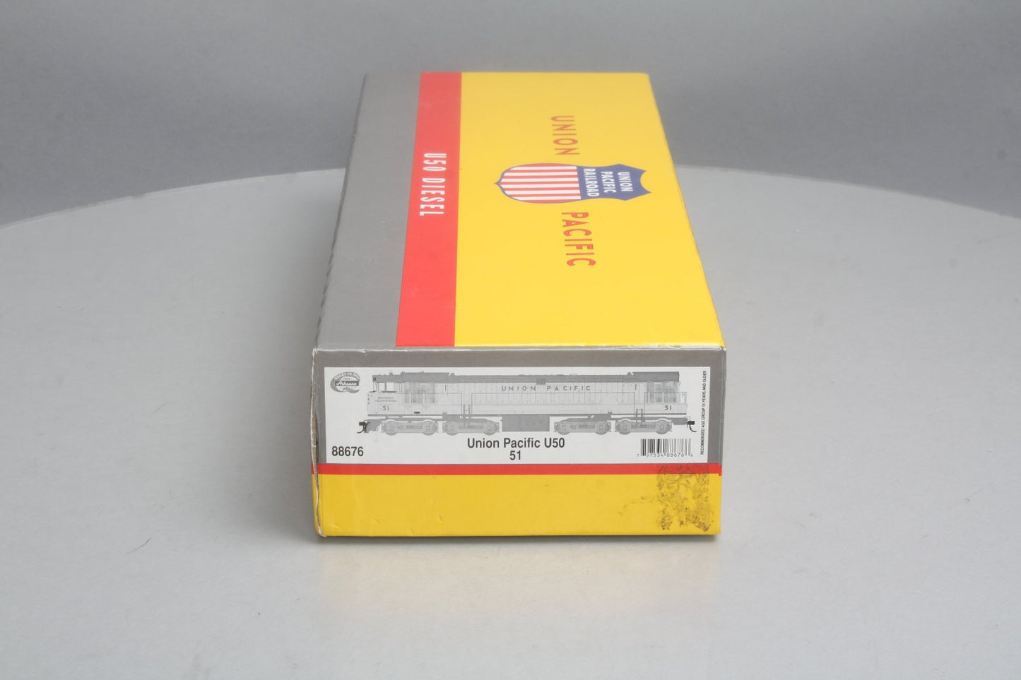 Athearn 88676 HO Scale Union Pacific U50 Diesel Locomotive #51